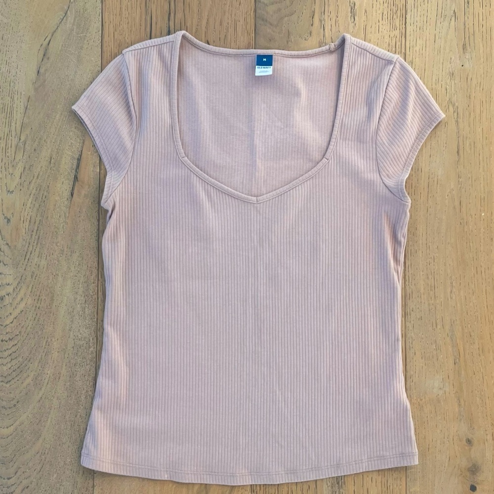 Old Navy Sweetheart Square Neck Shirt women size medium Nude Peach Ribbed